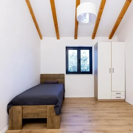 Villa Teuta By Guide Bacina